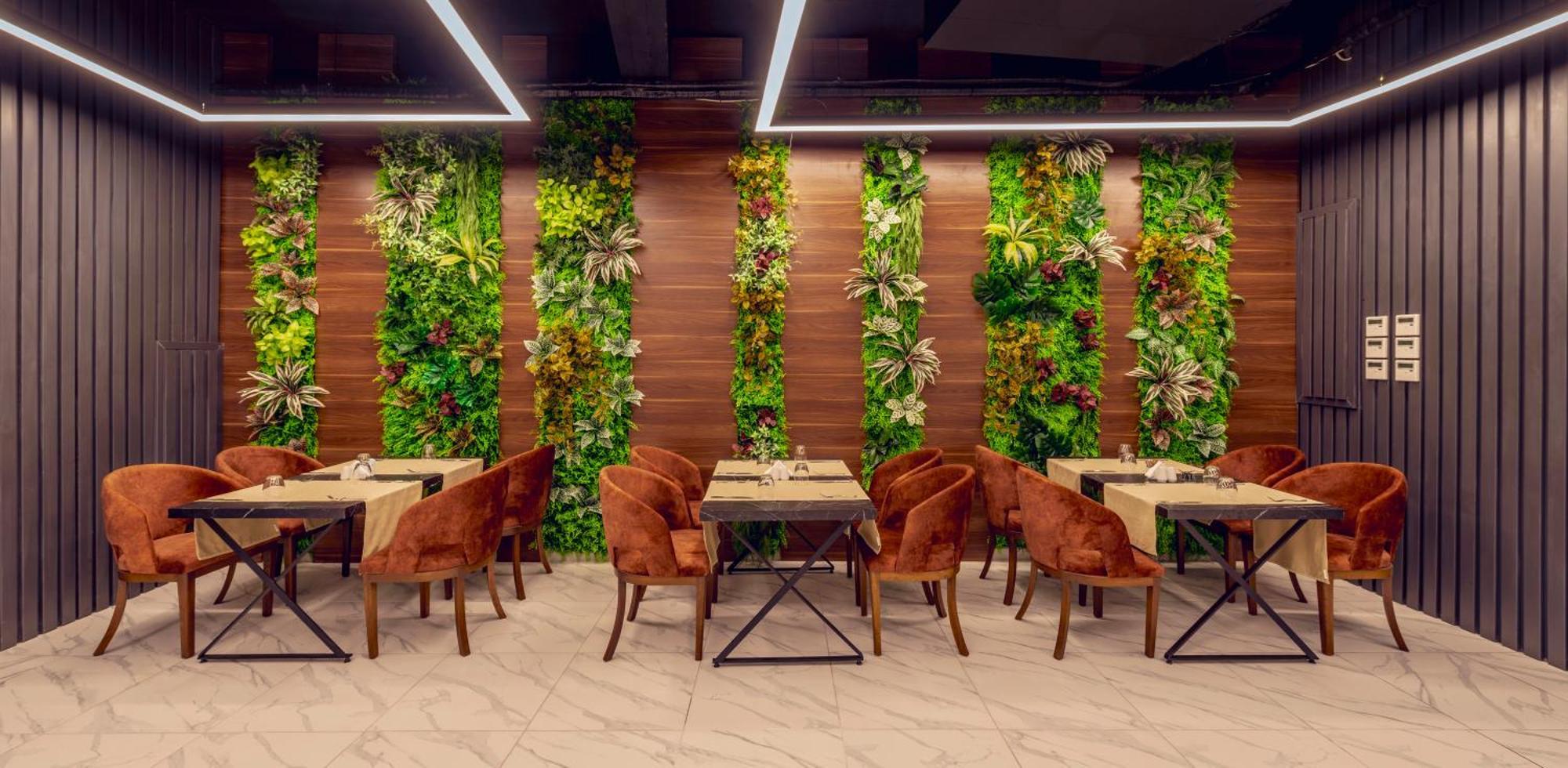 Novel Centre Point Hotel Famagusta  Bagian luar foto